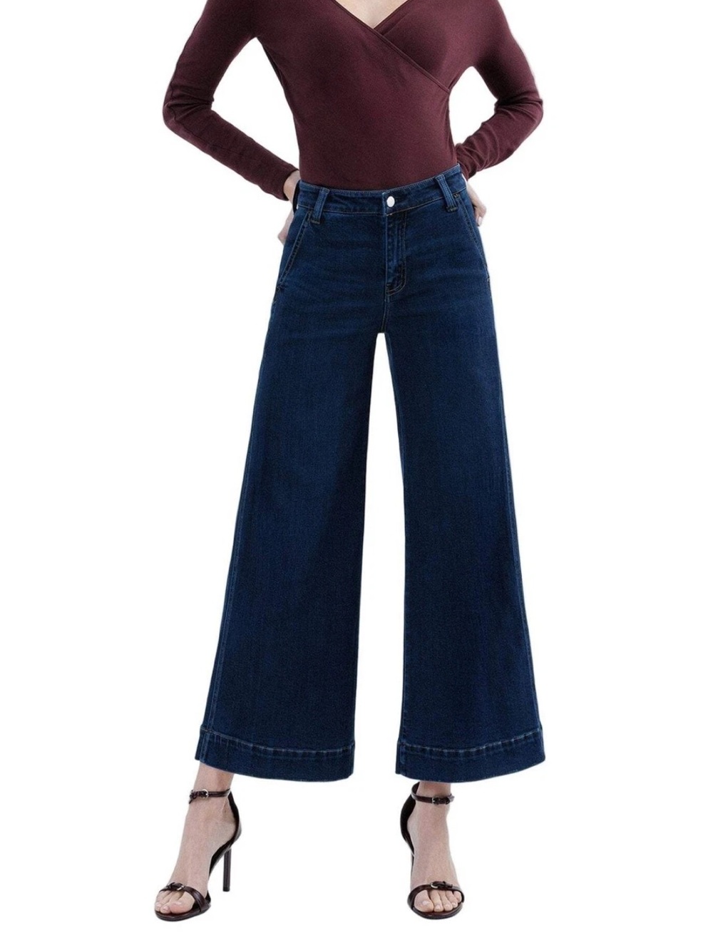 Flying Monkey Jeans size 7 /27 - Ankle or Petite 28” Wide Leg Dark Wash F5923